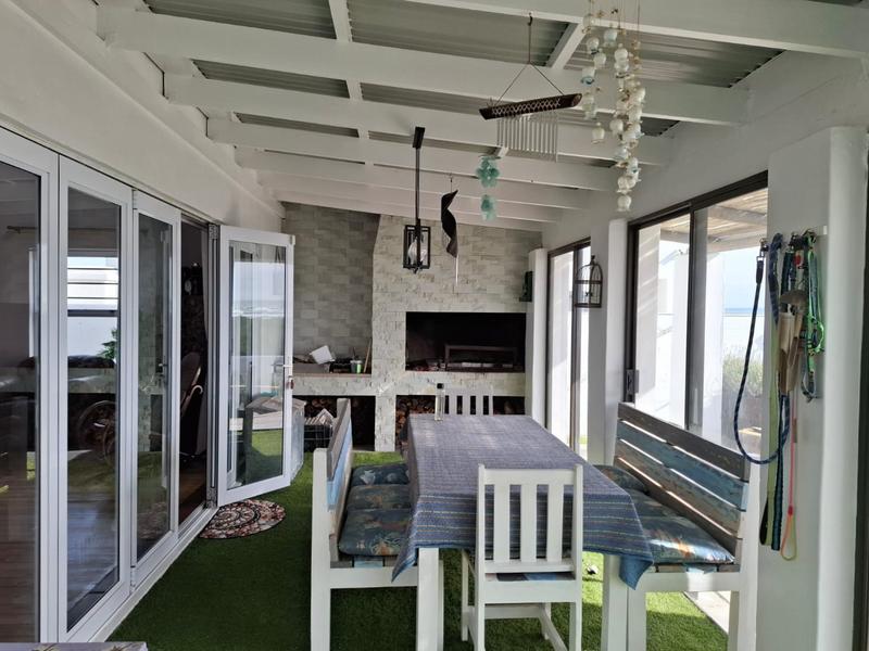 4 Bedroom Property for Sale in Dwarskersbos Western Cape